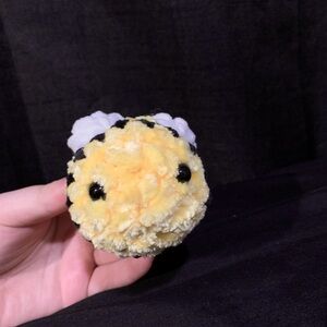 Crochet Mini Bee Plushie